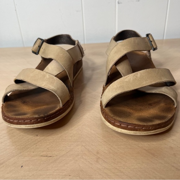 Chaco Wayfarer Sandals Buckle Ankle Strap Leather Tan Womens Size 8 - Picture 4 of 12